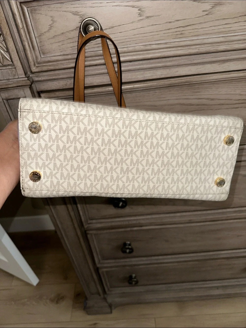 AUTHENTIC Michael Kors Ivory Signature Tote with Tan Trim WELL LOVED